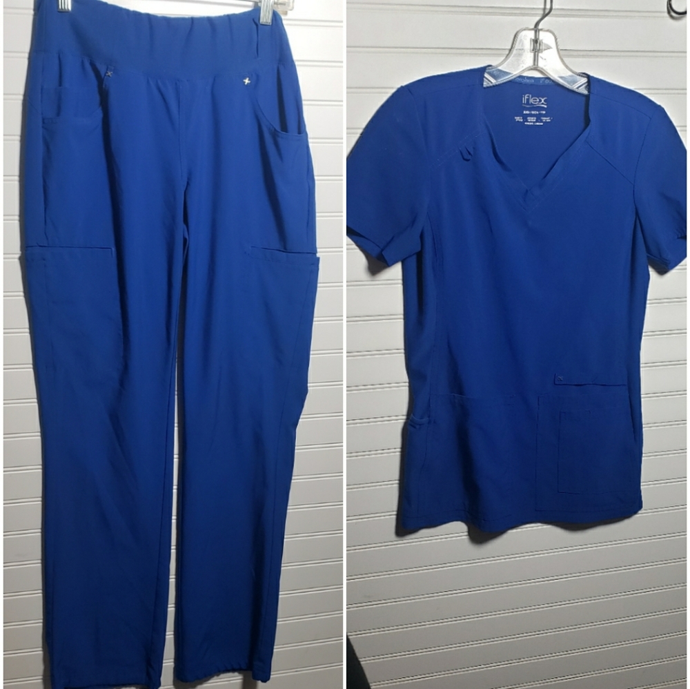 Cherokee I Flex Scrub Set